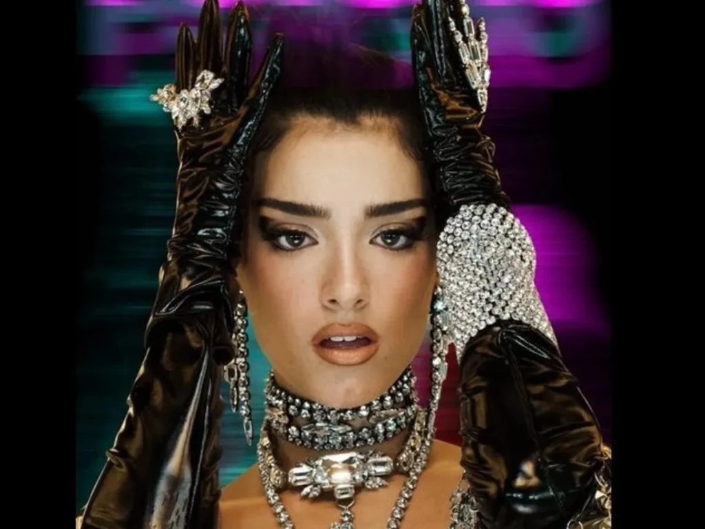 Dixie DAmelio Psycho Beauty